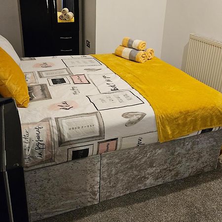 Deluxe Apartment Sleeps Up To 6 Leicester Buitenkant foto