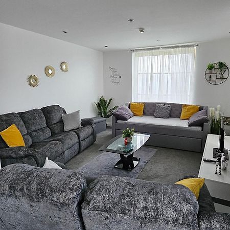 Deluxe Apartment Sleeps Up To 6 Leicester Buitenkant foto