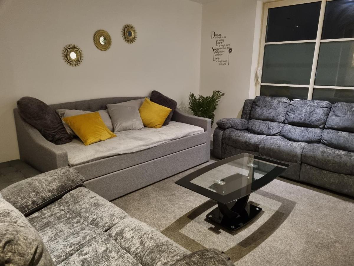 Deluxe Apartment Sleeps Up To 6 Leicester Buitenkant foto