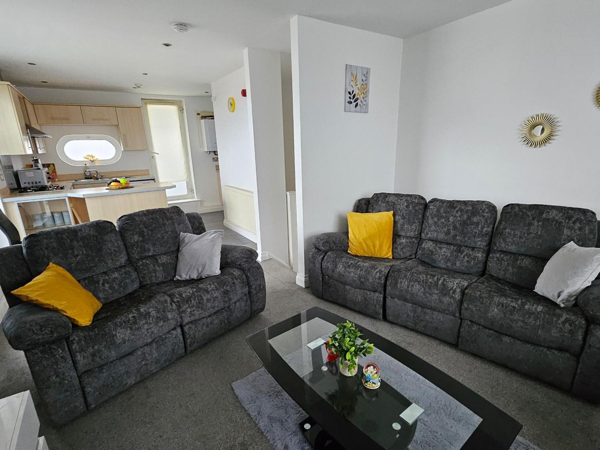 Deluxe Apartment Sleeps Up To 6 Leicester Buitenkant foto